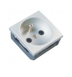 PRISE ELECTRIQUE SUR GOULOTTE